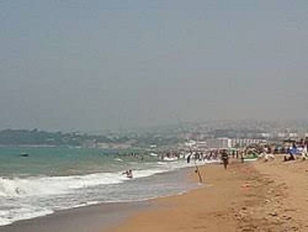 La Plage Des Dunes A Considérablement Rétréci Le Quai D