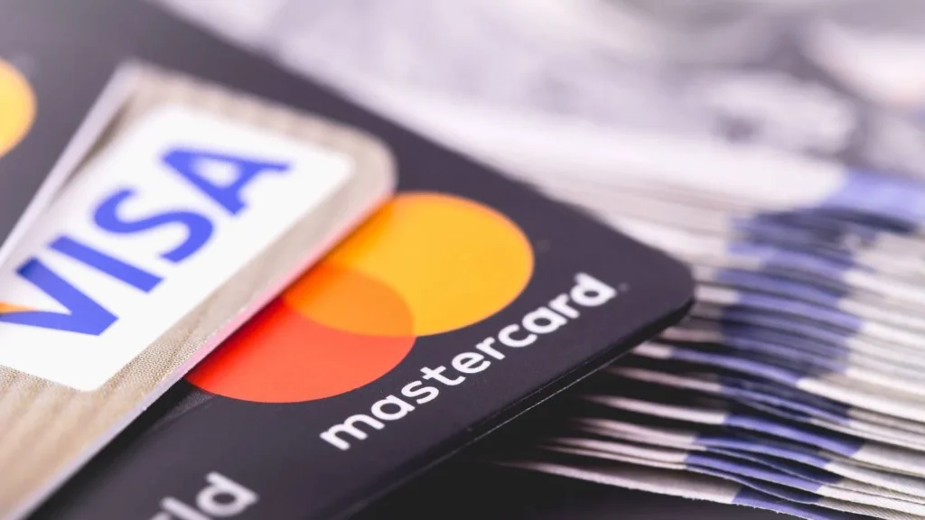 Paiement par “Visa” et “MasterCard” pour les sites locaux bientôt possible en Algérie