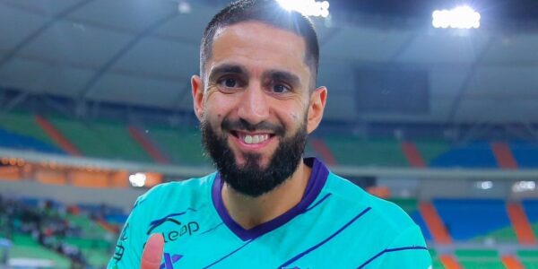 Boudebouz au MC Alger, une offre alléchante l'attend sur la table ...