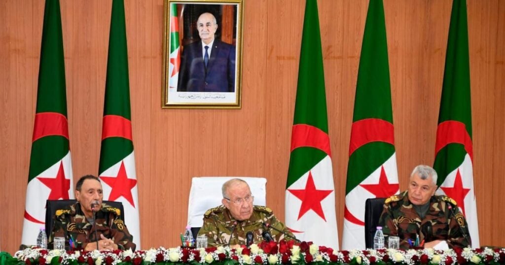 Garde Républicaine : Tahar Ayad nommé commandant par intérim, succédant à Ben Ali Ben Ali