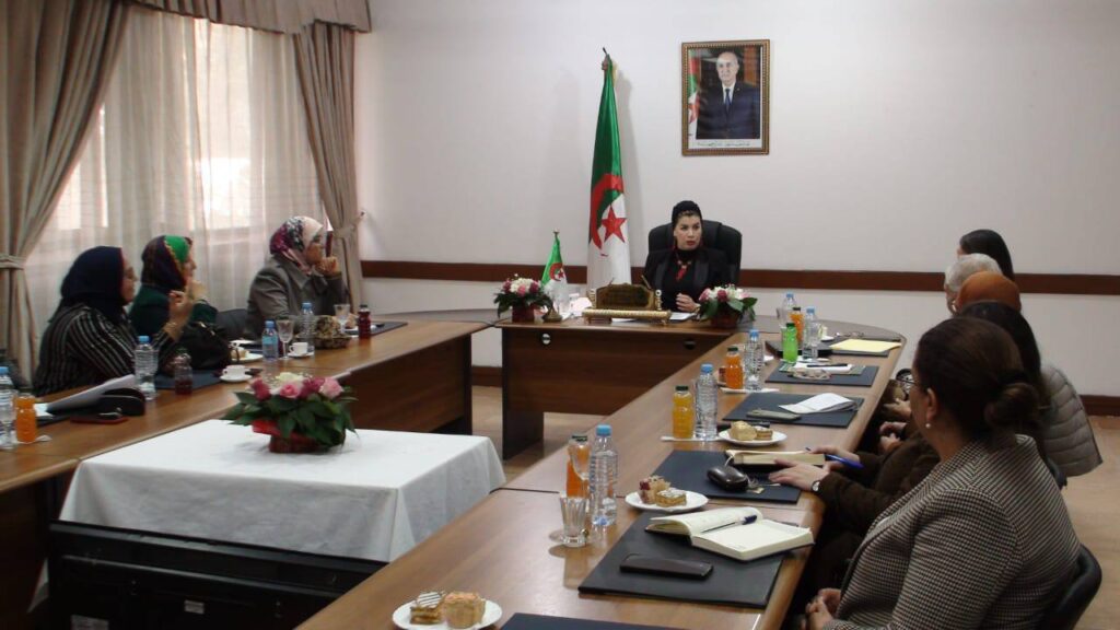 L’Algérie lance une stratégie nationale pour renforcer la protection des femmes