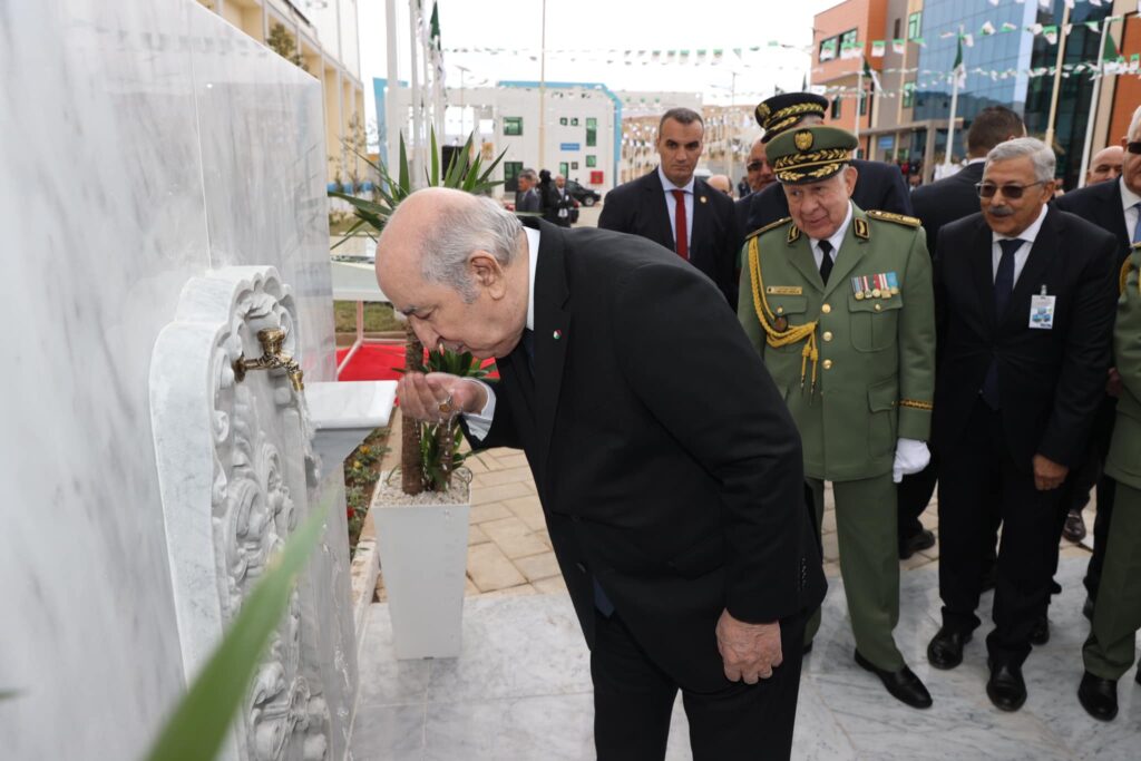 Tebboune inaugure à Oran la plus grande station de dessalement d’eau de mer d’Algérie