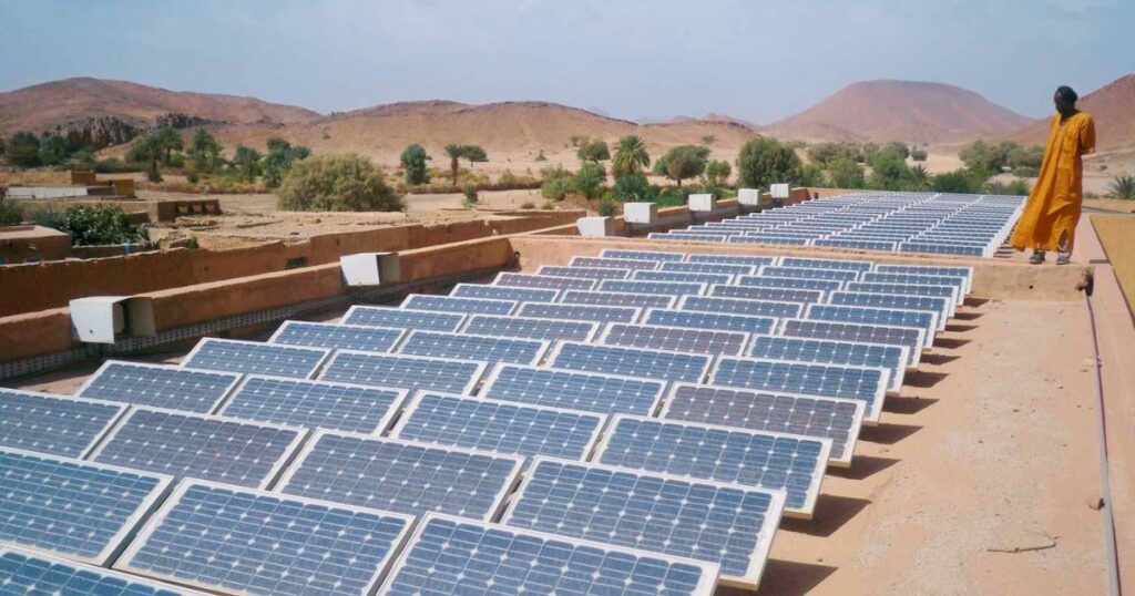 Combien coûtent les panneaux solaires en Algérie en 2025 ?